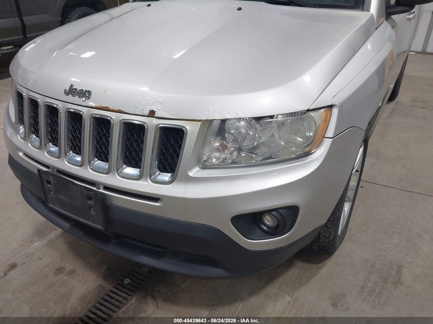 2011 Jeep Compass VIN 1J4NF1FB6BD276191 IAAI salvage auction — NORMAL WEAR, Clear (North Dakota), sold $875 on 2026-07-09 (photo 6)