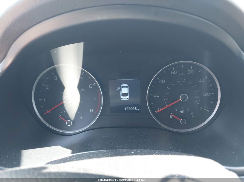2019 Kia Rio VIN 3KPA24AB2KE178640 IAAI salvage auction — NORMAL WEAR, Clear (Utah), sold $2,550 on 2026-07-09 (photo 7)