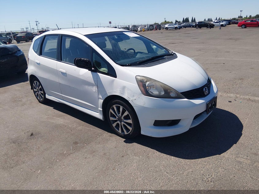 2013 Honda Fit VIN JHMGE8H56DC006628 IAAI salvage auction — RIGHT SIDE, Salvage (California), sold $2,800 on 2026-07-15 (photo 1)