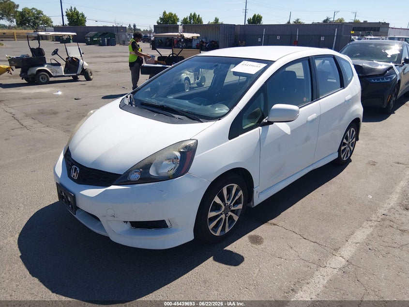 2013 Honda Fit VIN JHMGE8H56DC006628 IAAI salvage auction — RIGHT SIDE, Salvage (California), sold $2,800 on 2026-07-15 (photo 2)