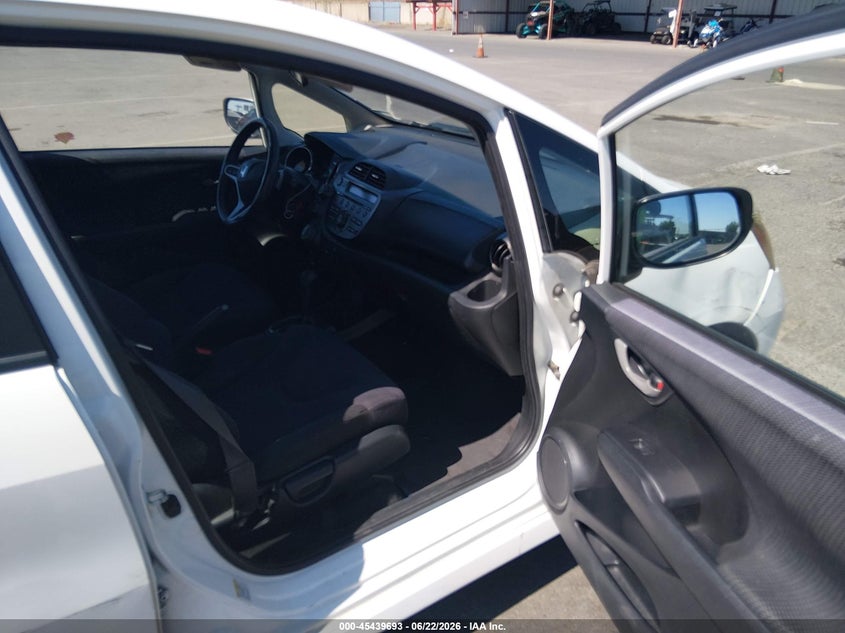 2013 Honda Fit VIN JHMGE8H56DC006628 IAAI salvage auction — RIGHT SIDE, Salvage (California), sold $2,800 on 2026-07-15 (photo 5)