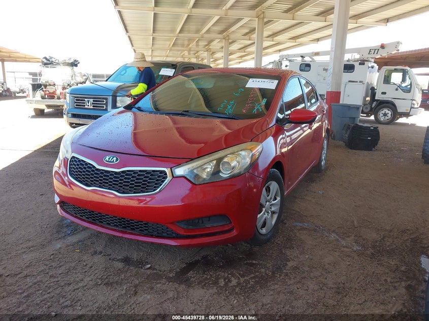 2016 Kia Forte VIN KNAFK4A6XG5559614 IAAI salvage auction — NORMAL WEAR, Restored (Arizona), sold $1,425 on 2026-07-07 (photo 2)
