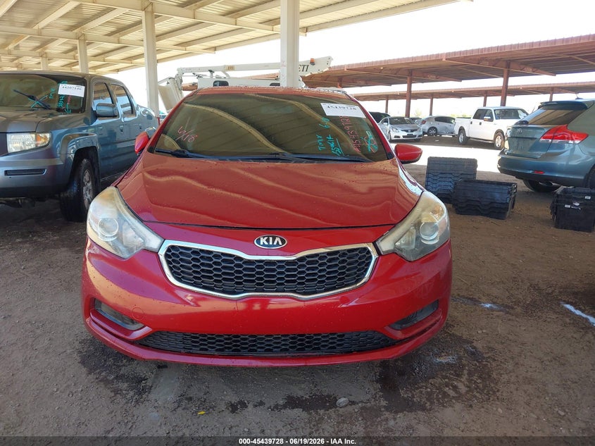 2016 Kia Forte VIN KNAFK4A6XG5559614 IAAI salvage auction — NORMAL WEAR, Restored (Arizona), sold $1,425 on 2026-07-07 (photo 6)