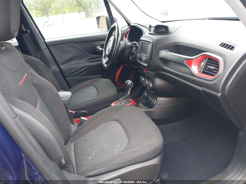2017 Jeep Renegade VIN ZACCJBCBXHPE50201 IAAI salvage auction — NORMAL WEAR, Clear (Florida), sold $2,950 on 2026-08-05 (photo 5)