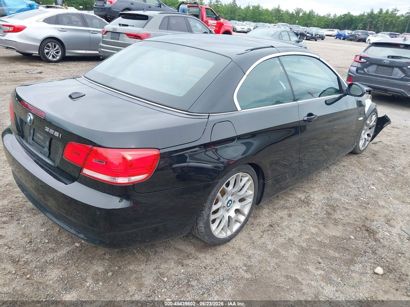 2008 BMW 3 series VIN WBAWL13528PX21578 IAAI salvage auction — RIGHT FRONT, Salvage (Massachusetts), sold $225 on 2026-07-31 (photo 4)