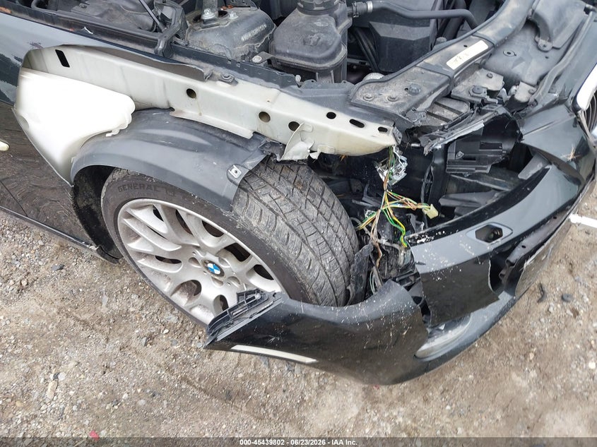 2008 BMW 3 series VIN WBAWL13528PX21578 IAAI salvage auction — RIGHT FRONT, Salvage (Massachusetts), sold $225 on 2026-07-31 (photo 6)