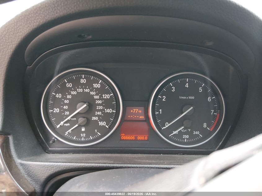 2007 BMW 3er VIN WBAVD53587A007424 IAAI salvage auction — NORMAL WEAR, Clear (Maryland), sold $850 on 2026-07-16 (photo 7)