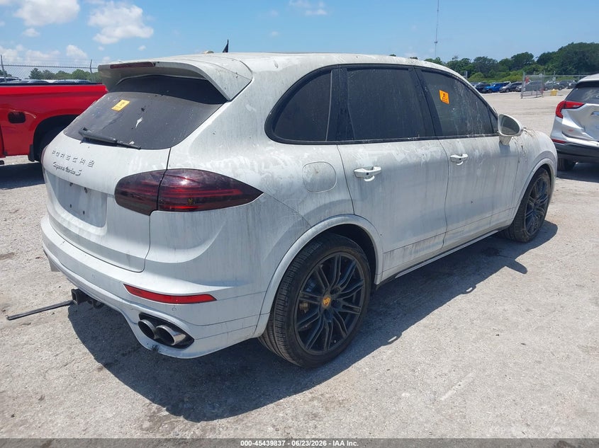 2017 Porsche Cayenne VIN WP1AC2A23HLA97257 IAAI salvage auction — BIO HAZARD, Salvage Title, sold $2,550 on 2026-07-23 (photo 4)