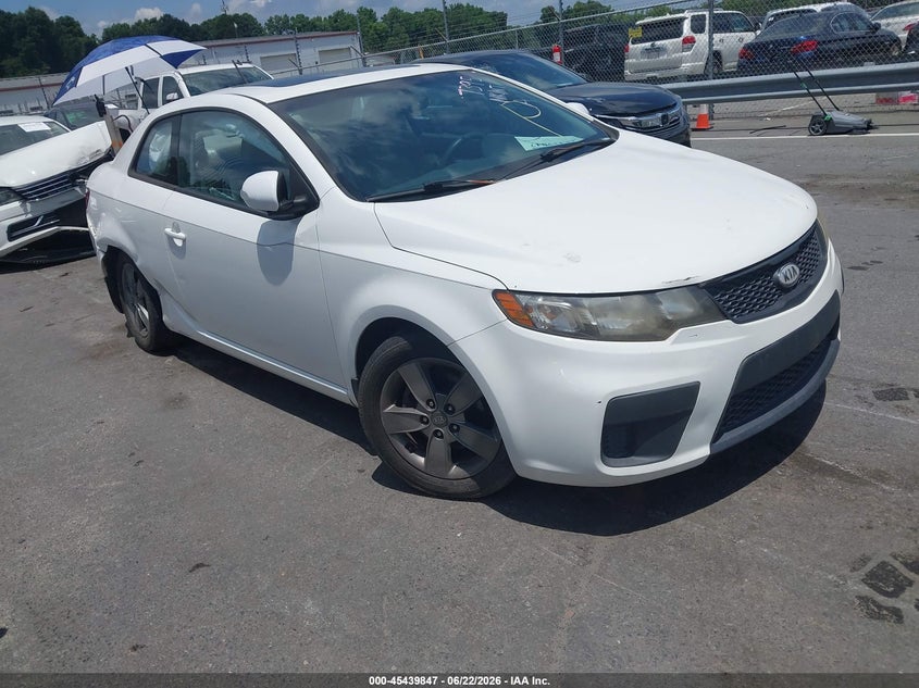 2010 Kia Forte VIN KNAFU6A27A5197395 IAAI salvage auction — FRONT & REAR, Salvage (North Carolina), sold $25 on 2026-07-29 (photo 1)