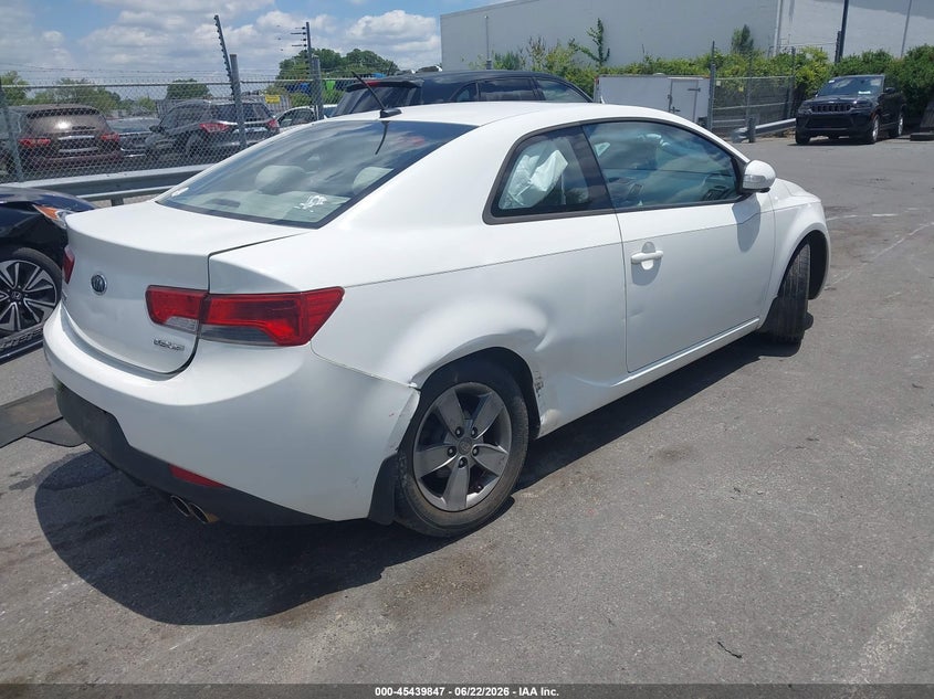 2010 Kia Forte VIN KNAFU6A27A5197395 IAAI salvage auction — FRONT & REAR, Salvage (North Carolina), sold $25 on 2026-07-29 (photo 4)