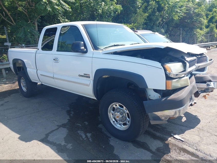 2003 Chevrolet Silverado 2500 VIN 1GCHC29193E124034 IAAI salvage auction — FRONT END, Salvage (Idaho), sold $2,100 on 2026-07-09 (photo 1)