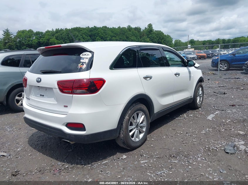 2020 Kia Sorento VIN 5XYPGDA31LG696327 IAAI salvage auction — RIGHT FRONT, Mv-907A (New York), sold $4,250 on 2026-07-14 (photo 4)