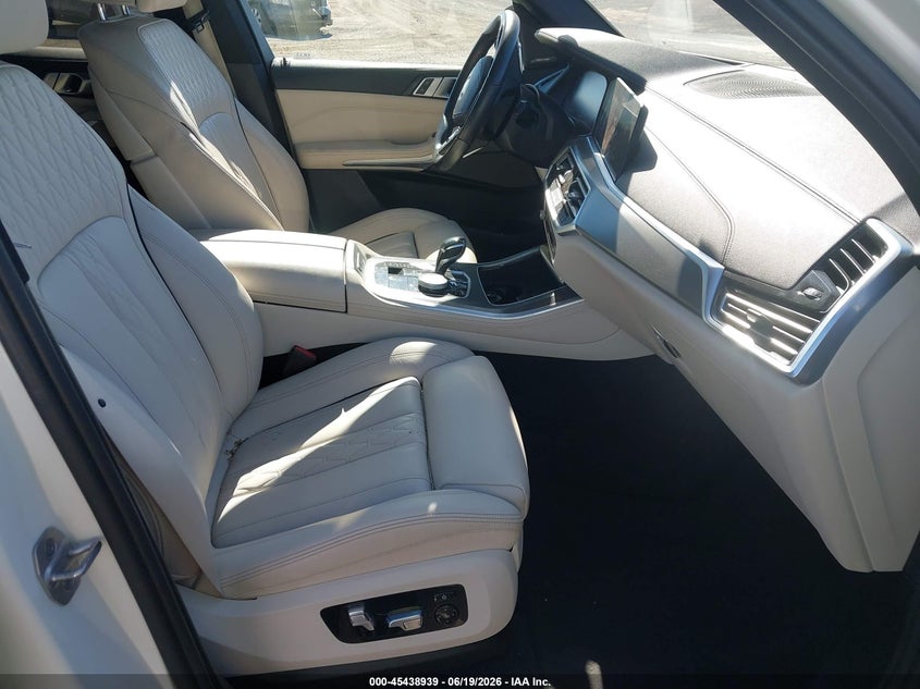 2021 BMW X5 VIN 5UXCR4C07M9F13948 IAAI salvage auction — FRONT & REAR, Salvage Title, sold $14,200 on 2026-07-27 (photo 5)