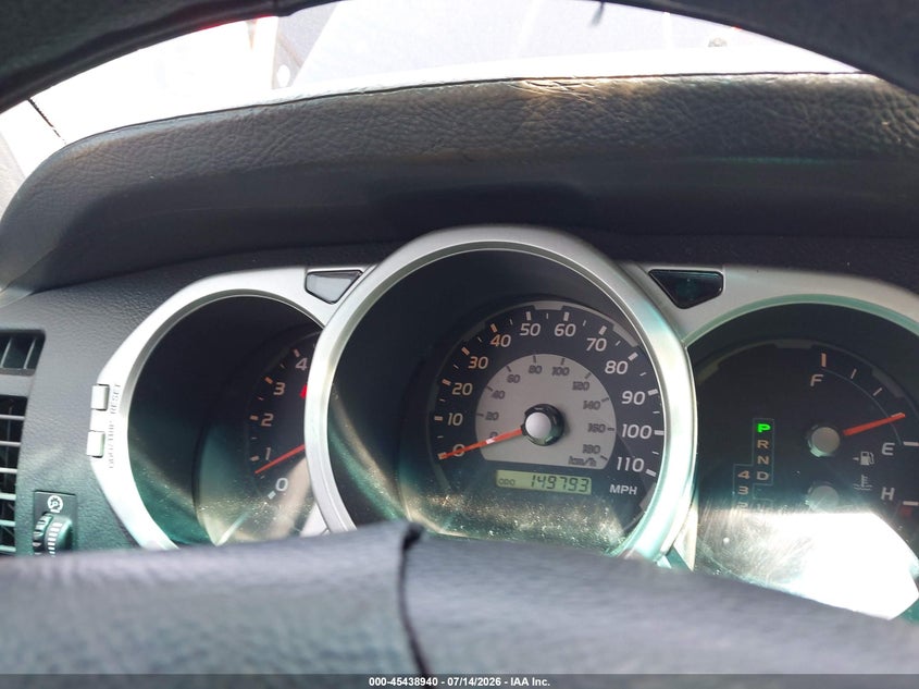 2005 Toyota 4runner VIN JTEBU14R450063469 IAAI salvage auction — LEFT SIDE, Salvage (Virginia), sold $2,550 on 2026-07-20 (photo 7)