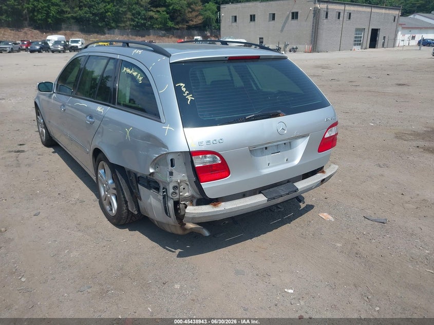 2005 Mercedes-benz E-klasse VIN WDBUH83JX5X182221 IAAI salvage auction — REAR END, Salvage (Massachusetts), sold $475 on 2026-08-14 (photo 6)