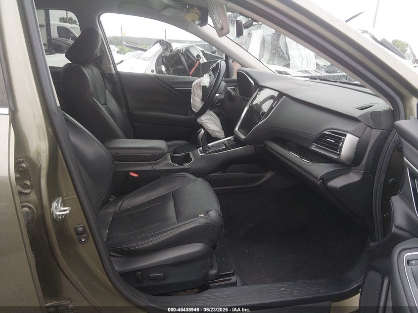 2021 Subaru Outback VIN 4S4BTAMC7M3120291 IAAI salvage auction — RIGHT FRONT, Salvage Title, sold $4,050 on 2026-08-02 (photo 5)