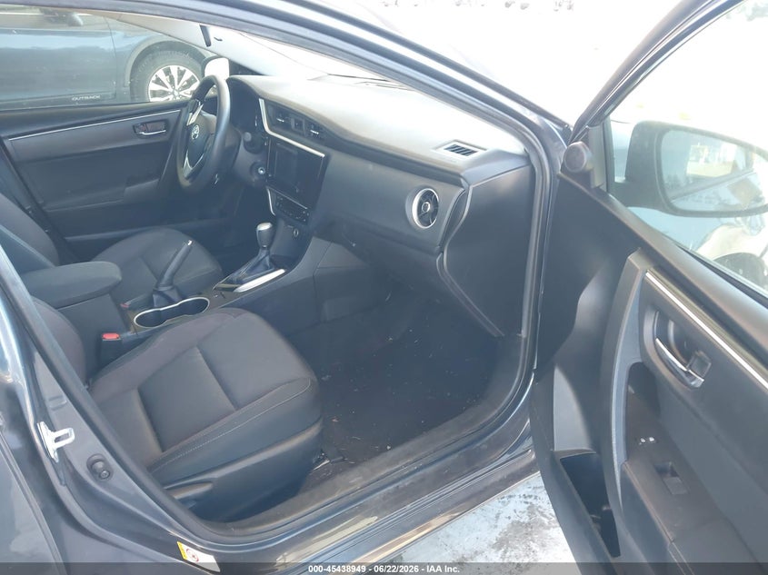 2018 Toyota Corolla VIN 5YFBURHE4JP833986 IAAI salvage auction — FRONT END, Salvage Title, sold $2,100 on 2026-07-31 (photo 5)