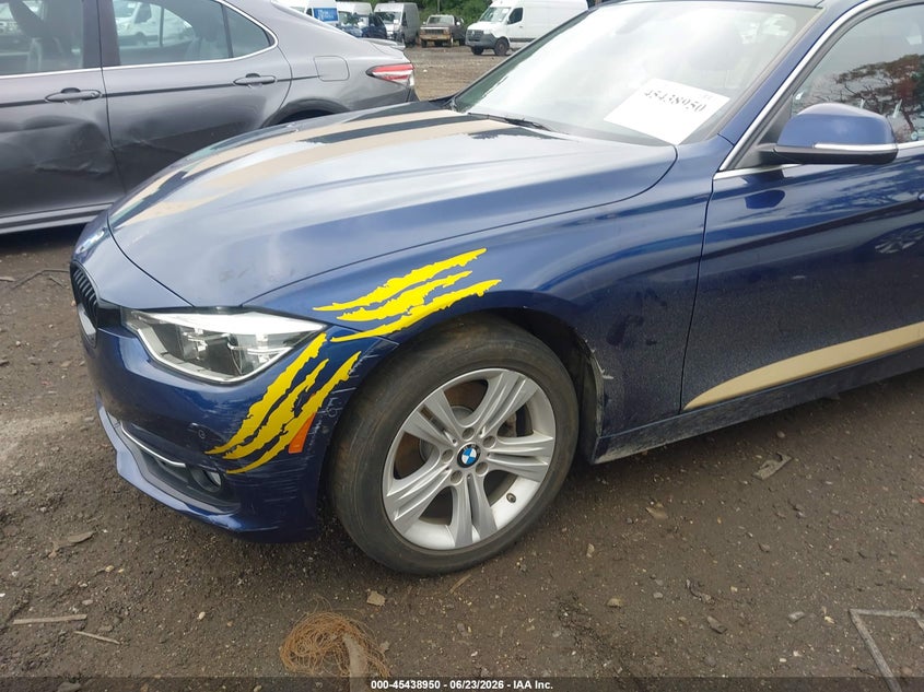 2018 BMW 3er VIN WBA8D9C55JA615333 IAAI salvage auction — SIDE, Salvage Title, sold $8,200 on 2026-08-04 (photo 6)