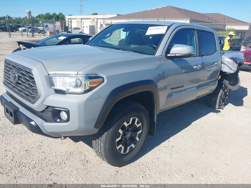 2020 Toyota Tacoma VIN 5TFCZ5AN5LX212933 IAAI salvage auction — REAR END, Junk Bill Of Sale Mv2459 (Wisconsin), sold $10,600 on 2026-07-05 (photo 2)