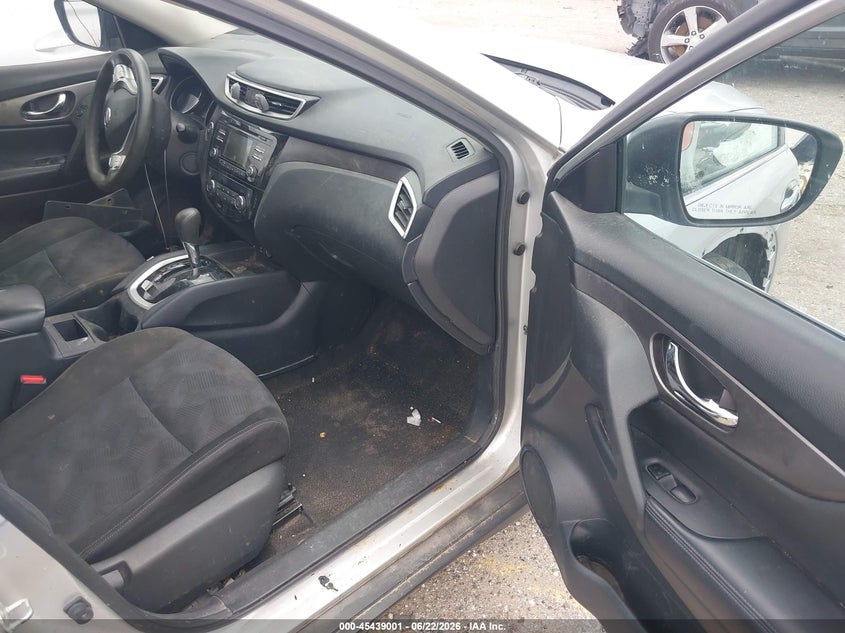 2015 Nissan Rogue VIN KNMAT2MT5FP548670 IAAI salvage auction — SIDE, Salvage (Texas), sold $1,400 on 2026-07-22 (photo 5)
