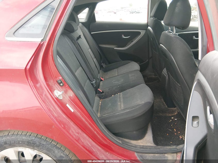 2017 Hyundai Elantra VIN KMHD35LH3HU356613 IAAI salvage auction — NORMAL WEAR, Clear-Dealer Only (Arizona), sold $2,150 on 2026-07-07 (photo 8)