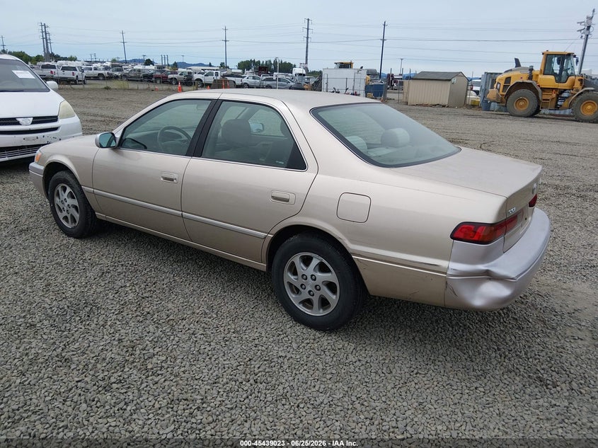1999 Toyota Camry VIN JT2BF22K7X0231367 IAAI salvage auction — NORMAL WEAR, Clear - Public Restricted (Oregon), sold $1,900 on 2026-07-06 (photo 3)
