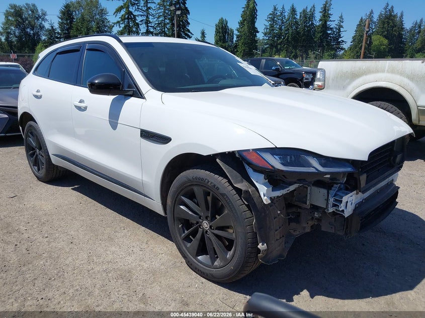 2024 Jaguar F-pace VIN SADCT2EX4RA727661 IAAI salvage auction — FRONT END, Salvage Title, sold $10,000 on 2026-07-22 (photo 1)