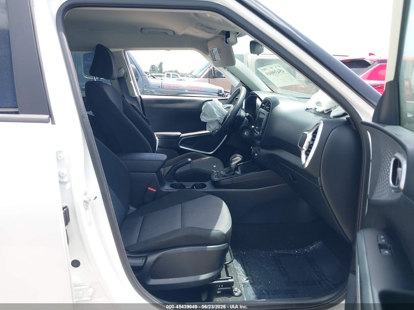 2025 Kia Soul VIN KNDJ23AU1S7931909 IAAI salvage auction — LEFT FRONT, Salvage (Texas), sold $4,350 on 2026-08-02 (photo 5)