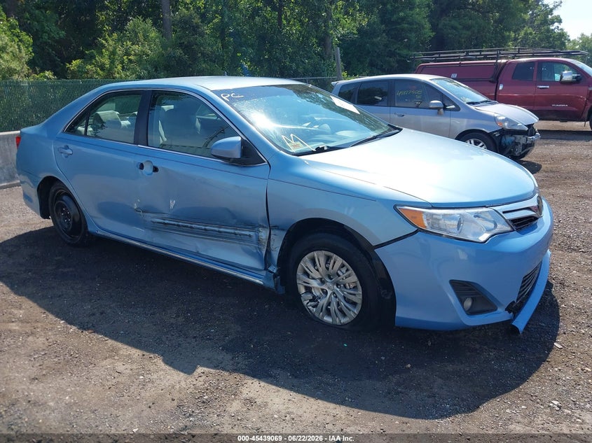2012 Toyota Camry VIN 4T4BF1FK0CR267921 IAAI salvage auction — SIDE, Salvage Title, sold $1,550 on 2026-07-26 (photo 1)
