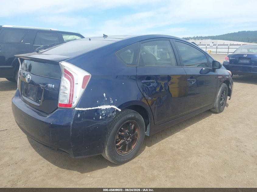 2012 Toyota Prius VIN JTDKN3DU1C1543901 IAAI salvage auction — RIGHT SIDE, Clear (Washington), sold $400 on 2026-07-21 (photo 4)