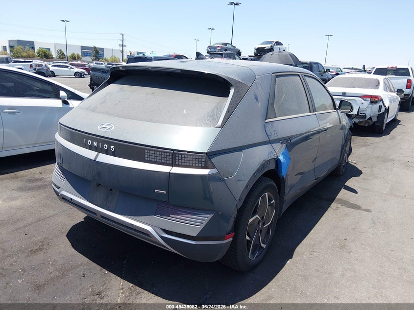 2022 Hyundai Ioniq 5 VIN KM8KMDAF4NU084374 IAAI salvage auction — RIGHT FRONT, Salvage Certificate (California), sold $5,800 on 2026-07-26 (photo 4)