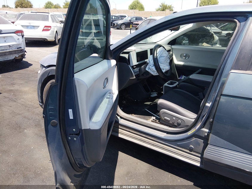 2022 Hyundai Ioniq 5 VIN KM8KMDAF4NU084374 IAAI salvage auction — RIGHT FRONT, Salvage Certificate (California), sold $5,800 on 2026-07-26 (photo 5)
