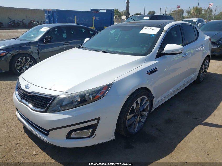 2015 Kia Optima VIN 5XXGR4A69FG387721 IAAI salvage auction — LEFT FRONT, Salvage Title, sold $1,100 on 2026-07-29 (photo 2)