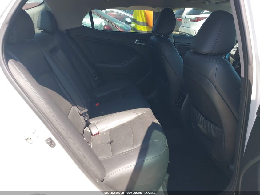 2015 Kia Optima VIN 5XXGR4A69FG387721 IAAI salvage auction — LEFT FRONT, Salvage Title, sold $1,100 on 2026-07-29 (photo 8)
