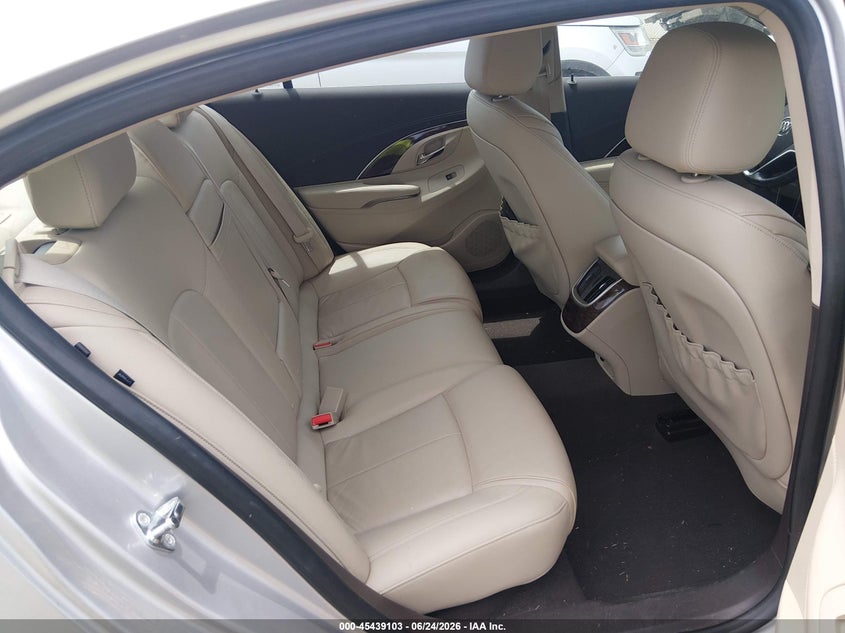 2015 Buick Lacrosse VIN 1G4GB5G32FF305927 IAAI salvage auction — LEFT FRONT, Salvage (Mississippi), sold $1,200 on 2026-07-30 (photo 8)