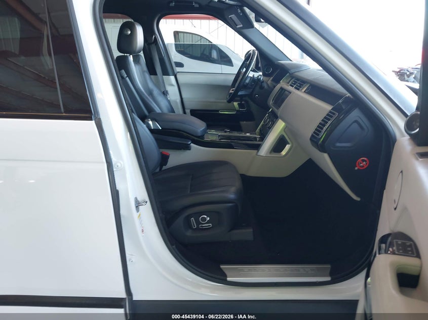 2016 Land rover RANGE ROVER VIN SALGS2EF7GA267070 IAAI salvage auction — NORMAL WEAR, Clear - Dealer Only (California), sold $3,000 on 2026-07-28 (photo 5)