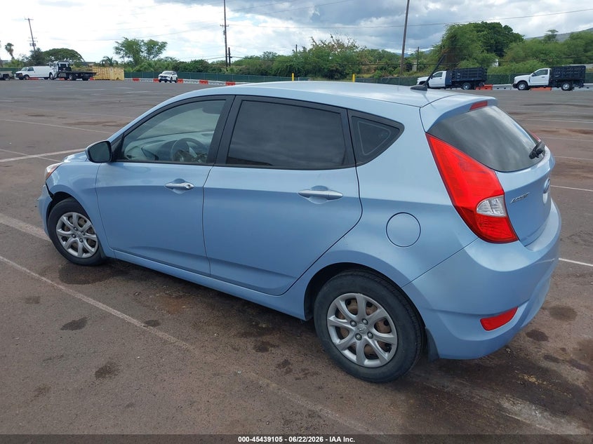 2013 Hyundai Accent VIN KMHCT5AE5DU137473 IAAI salvage auction — FRONT END, Salvage Title, sold $175 on 2026-07-28 (photo 3)