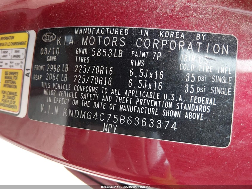 2011 Kia SEDONA VIN KNDMG4C75B6363374 IAAI salvage auction — NORMAL WEAR, Clear-Endorsement (Wisconsin), sold $250 on 2026-07-15 (photo 9)