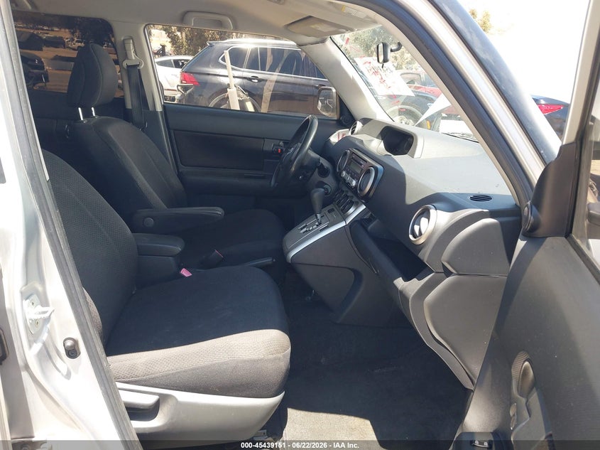 2009 Scion Xb VIN JTLKE50E691093914 IAAI salvage auction — REAR END, Salvage (California), sold $725 on 2026-07-07 (photo 5)