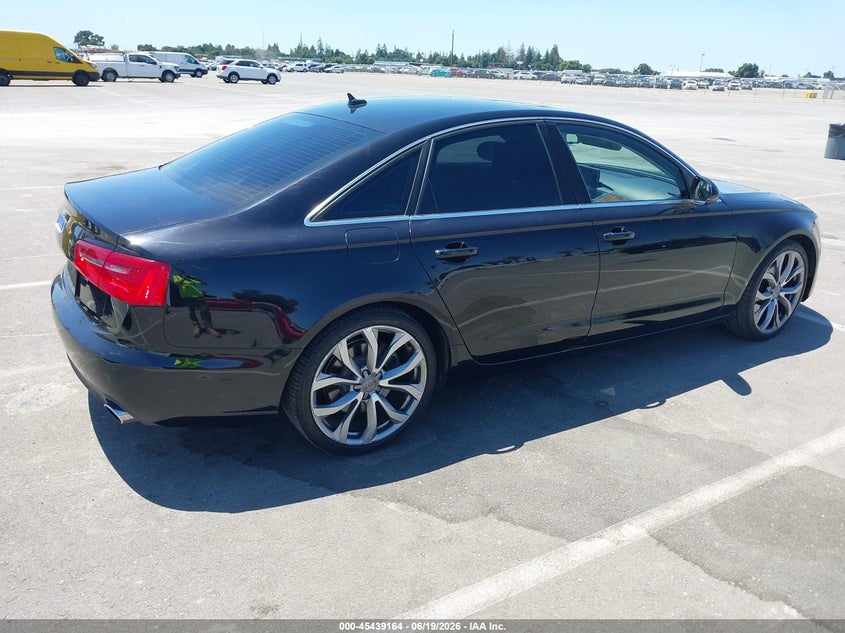 2014 Audi A6 VIN WAUGFAFC0EN078516 IAAI salvage auction — LEFT SIDE, Salvage Title, sold $1,650 on 2026-07-28 (photo 4)