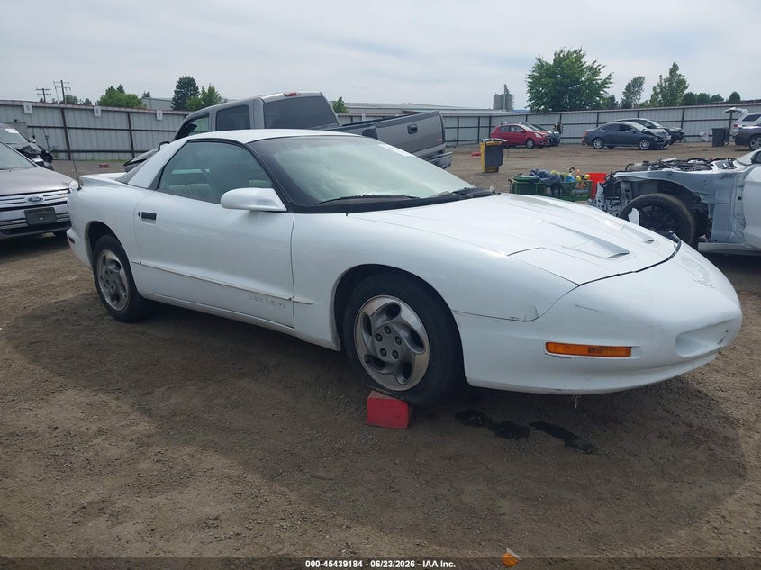 1994 Pontiac Firebird VIN 2G2FS22S4R2230221 IAAI salvage auction — FRONT END, Bill Of Sale (Washington), sold $375 on 2026-07-25 (photo 1)