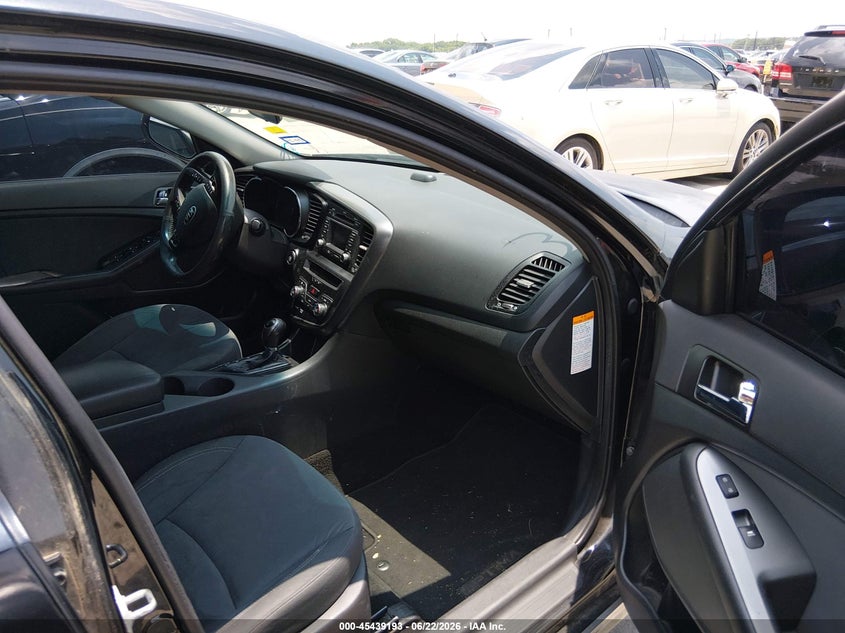 2013 Kia Optima VIN KNAGM4AD3D5052305 IAAI salvage auction — NORMAL WEAR, Original (Texas), sold $375 on 2026-07-27 (photo 5)