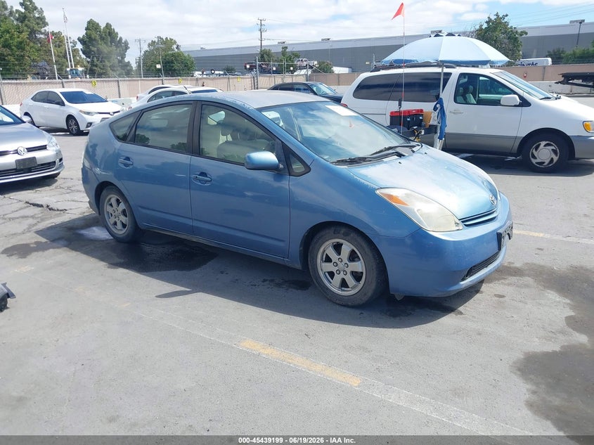 2005 Toyota Prius VIN JTDKB20U553005699 IAAI salvage auction — NORMAL WEAR, Salvage Title - Dealer (California), sold $350 on 2026-07-20 (photo 1)