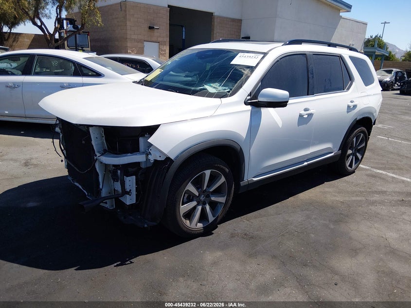 2025 Honda Pilot VIN 5FNYG1H89SB109897 IAAI salvage auction — REAR END, Wait Title, sold $17,050 on 2026-07-31 (photo 2)