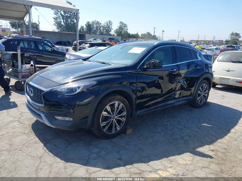 2017 Infiniti Qx30 VIN SJKCH5CR5HA022155 IAAI salvage auction — LEFT SIDE, Salvage (California), sold $800 on 2026-07-22 (photo 2)