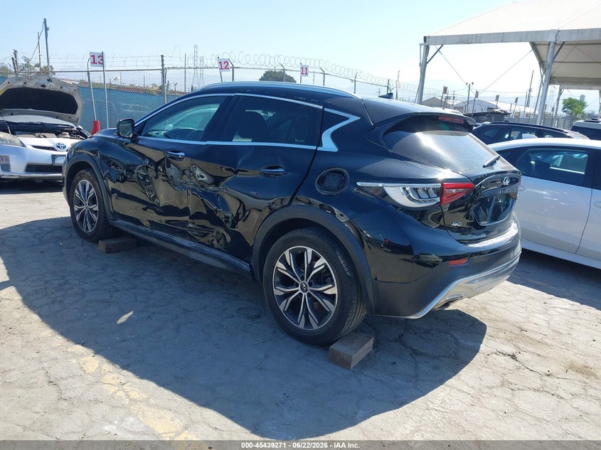 2017 Infiniti Qx30 VIN SJKCH5CR5HA022155 IAAI salvage auction — LEFT SIDE, Salvage (California), sold $800 on 2026-07-22 (photo 3)