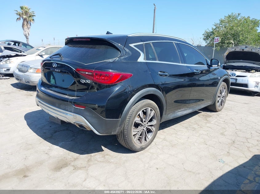 2017 Infiniti Qx30 VIN SJKCH5CR5HA022155 IAAI salvage auction — LEFT SIDE, Salvage (California), sold $800 on 2026-07-22 (photo 4)