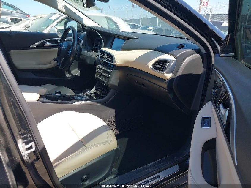 2017 Infiniti Qx30 VIN SJKCH5CR5HA022155 IAAI salvage auction — LEFT SIDE, Salvage (California), sold $800 on 2026-07-22 (photo 5)