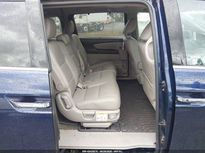 2016 Honda Odyssey VIN 5FNRL5H92GB083232 IAAI salvage auction — SIDE, Bill Of Sale (Washington), sold $4,050 on 2026-07-10 (photo 8)