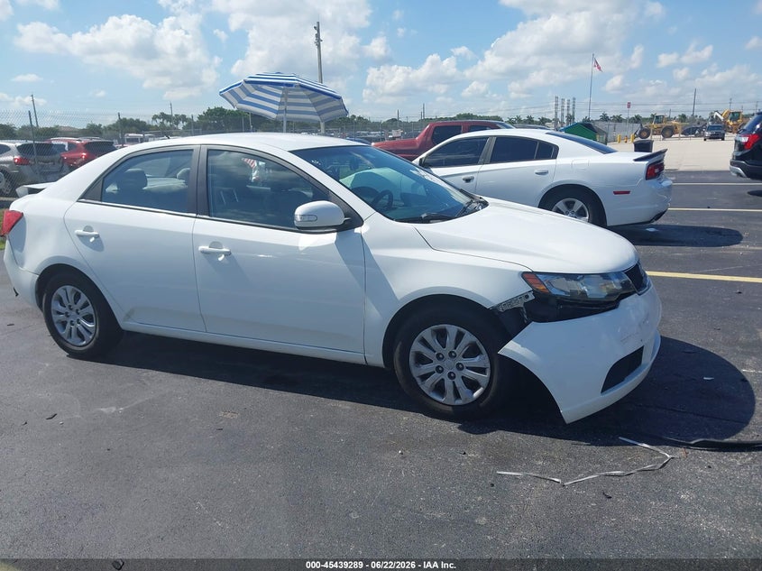2010 Kia Forte VIN KNAFU4A22A5179438 IAAI salvage auction — FRONT & REAR, Rebuildable (Florida), sold $375 on 2026-07-09 (photo 1)